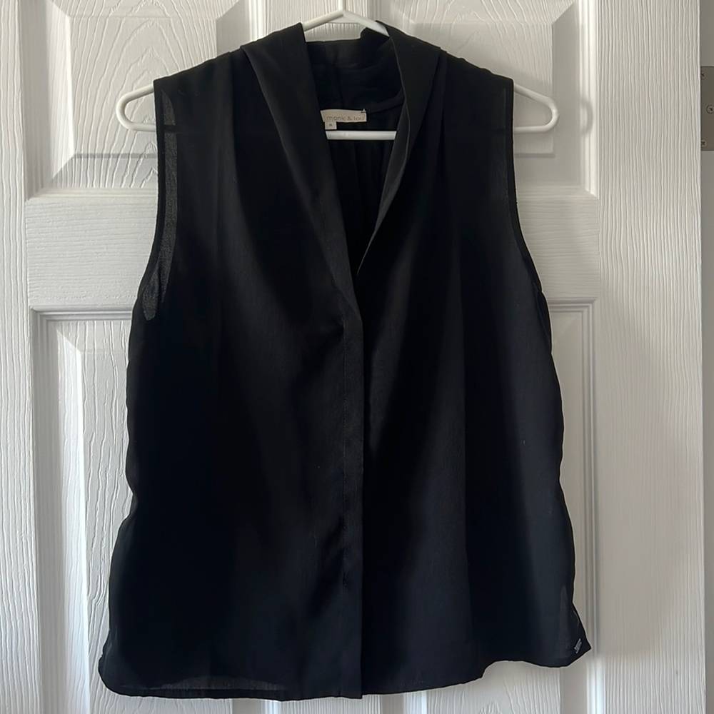 Monk and Lou sleeveless blouse top